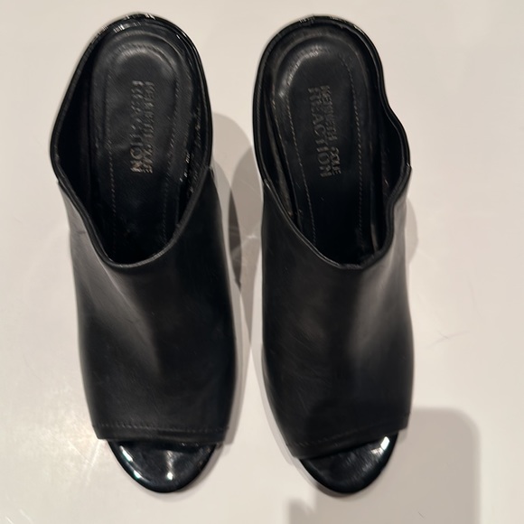 Very interesting and uniquely elegant open toe boot just for you! - Picture 4 of 5